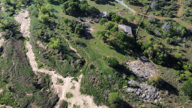 160 Lake Shore DR, Horseshoe Bay, TX 78657