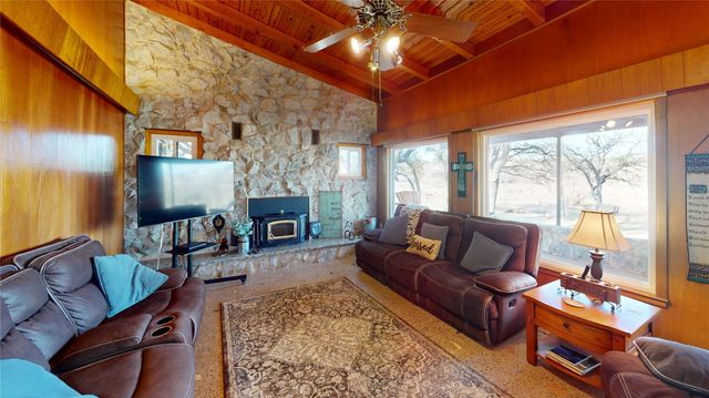 160 Lake Shore DR, Horseshoe Bay, TX 78657