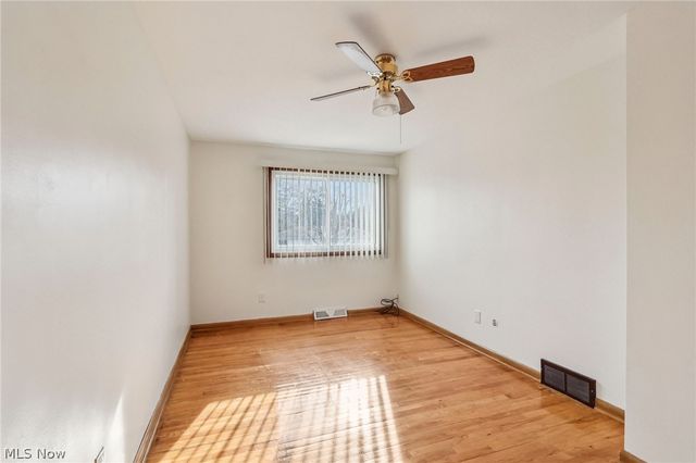 7100 Trevor Lane, Parma, OH 44129