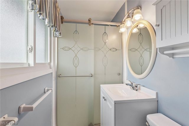 7100 Trevor Lane, Parma, OH 44129