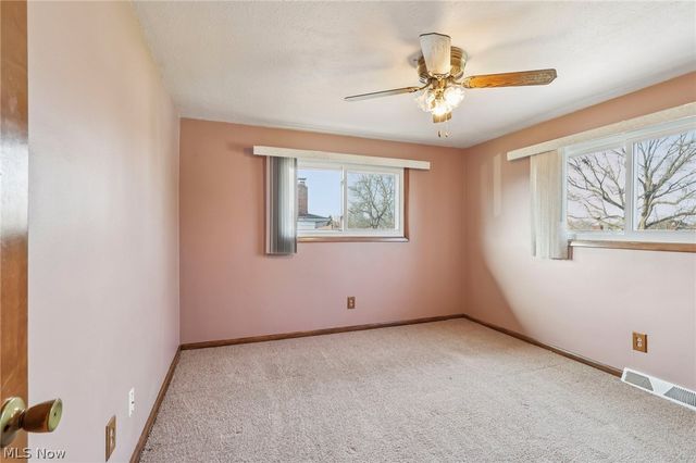 7100 Trevor Lane, Parma, OH 44129