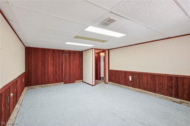 7100 Trevor Lane, Parma, OH 44129