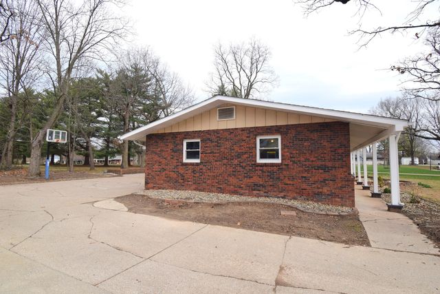 4 Webster Hill Estates, Mt Vernon, IL 62864