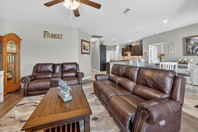 15845 Oak Pointe Drive, Fort Worth, TX 76177