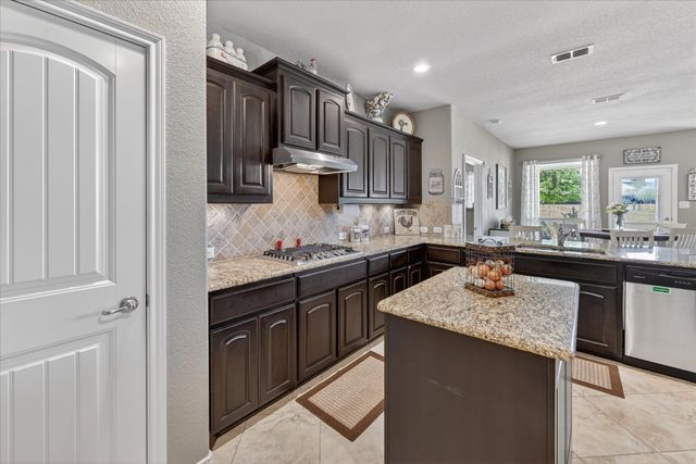 15845 Oak Pointe Drive, Fort Worth, TX 76177