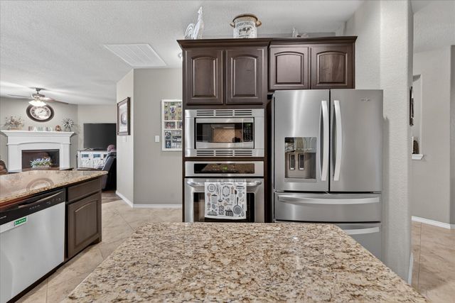 15845 Oak Pointe Drive, Fort Worth, TX 76177