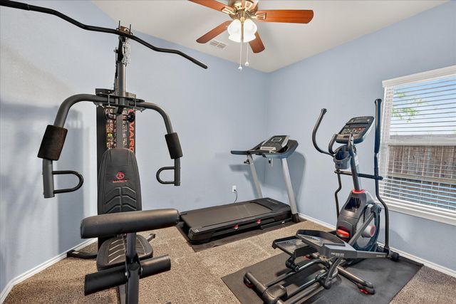 15845 Oak Pointe Drive, Fort Worth, TX 76177