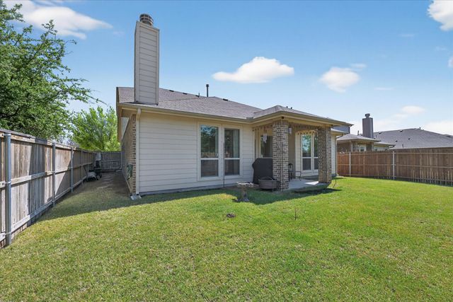 15845 Oak Pointe Drive, Fort Worth, TX 76177