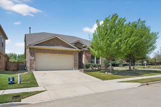 15845 Oak Pointe Drive, Fort Worth, TX 76177