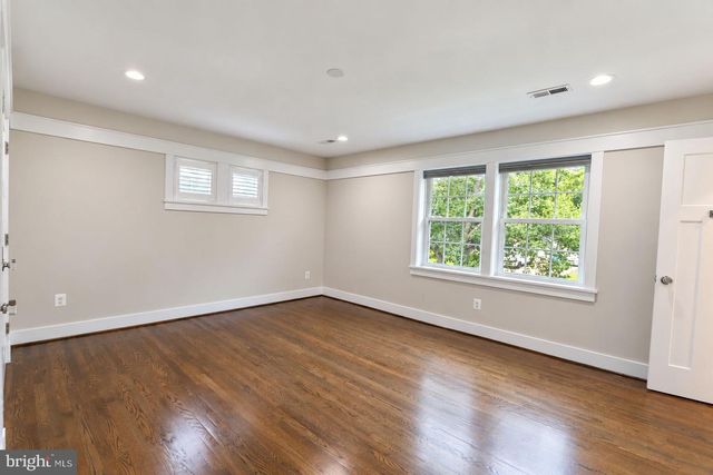 21 KEYSTONE DR, Gaithersburg, MD 20878