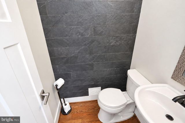 21 KEYSTONE DR, Gaithersburg, MD 20878