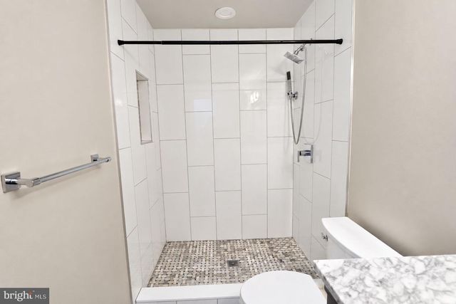 21 KEYSTONE DR, Gaithersburg, MD 20878