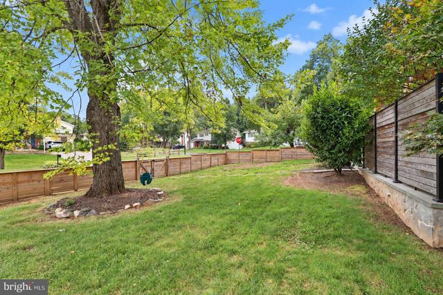 21 KEYSTONE DR, Gaithersburg, MD 20878