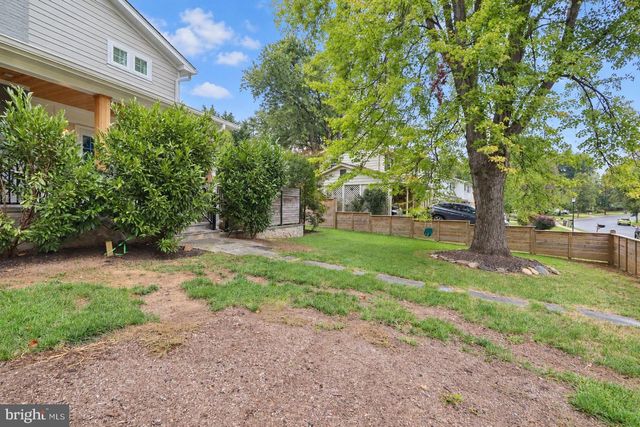 21 KEYSTONE DR, Gaithersburg, MD 20878