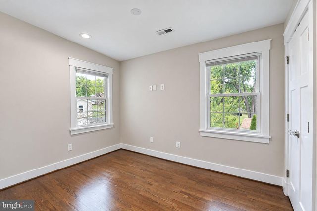 21 KEYSTONE DR, Gaithersburg, MD 20878
