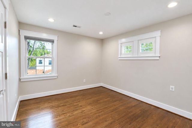 21 KEYSTONE DR, Gaithersburg, MD 20878