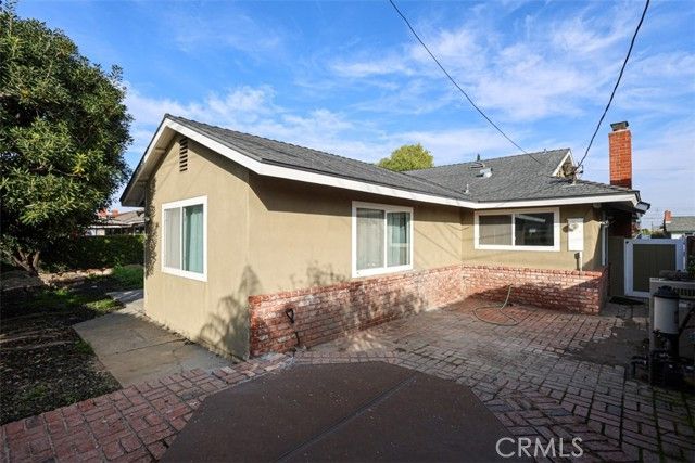 15931 Puritan, Huntington Beach, CA 92647