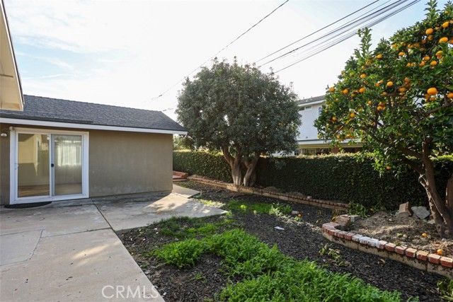 15931 Puritan, Huntington Beach, CA 92647