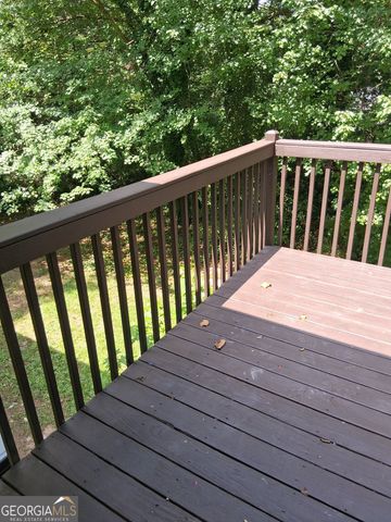8229 Queens Drive, Jonesboro, GA 30238