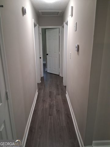 8229 Queens Drive, Jonesboro, GA 30238