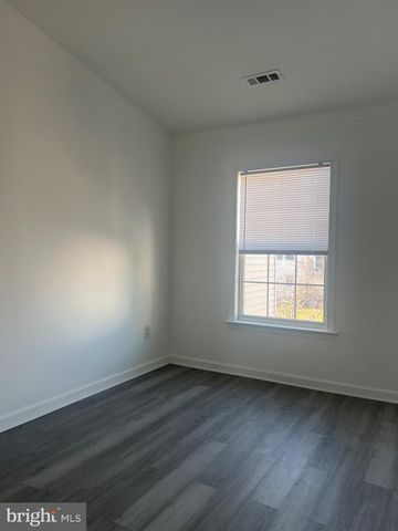 204 VINTAGE CT, Martinsburg, WV 25401