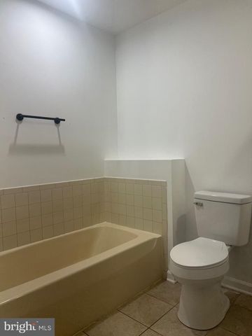 204 VINTAGE CT, Martinsburg, WV 25401