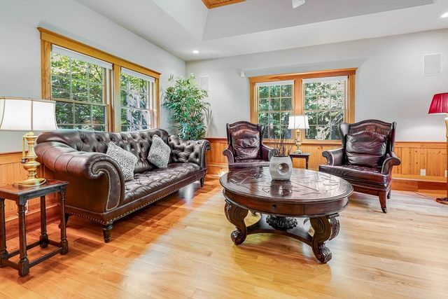 3 West Hollow, Andover, MA 01810