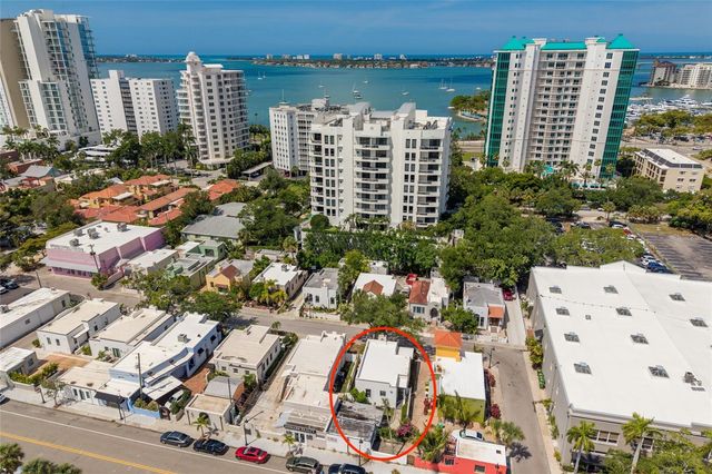 411 BURNS COURT, Sarasota, FL 34236