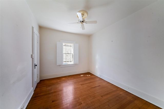 411 BURNS COURT, Sarasota, FL 34236