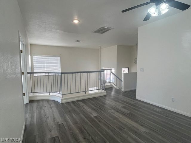 7891 Delta Oak Court, Las Vegas, NV 89147