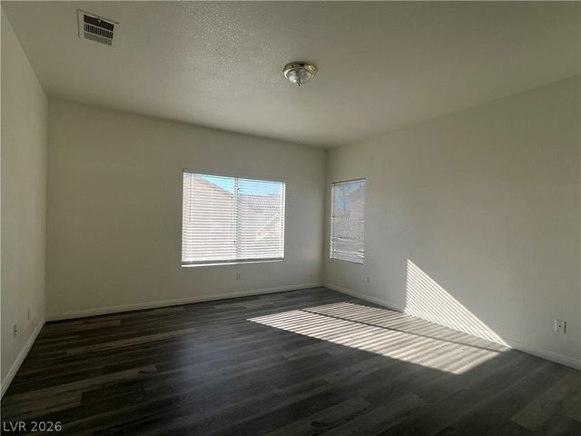 7891 Delta Oak Court, Las Vegas, NV 89147