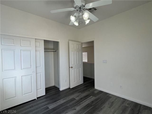 7891 Delta Oak Court, Las Vegas, NV 89147