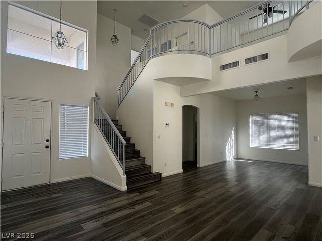 7891 Delta Oak Court, Las Vegas, NV 89147