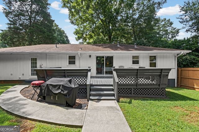 414 Charles Place, Roswell, GA 30075
