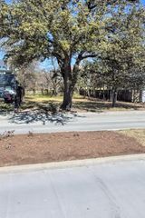 2230 Richmond Avenue, Houston, TX 77098