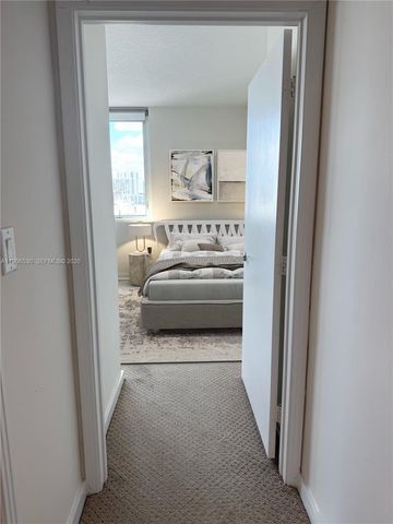 9055 SW 73rd Ct 907, Miami, FL 33156