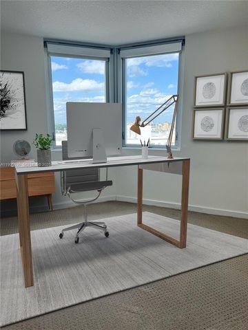 9055 SW 73rd Ct 907, Miami, FL 33156