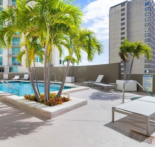 9055 SW 73rd Ct 907, Miami, FL 33156