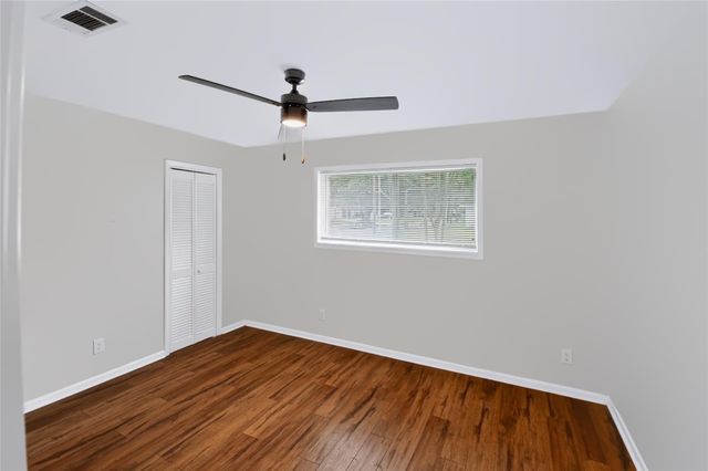 5502 Effingham Drive, Houston, TX 77035