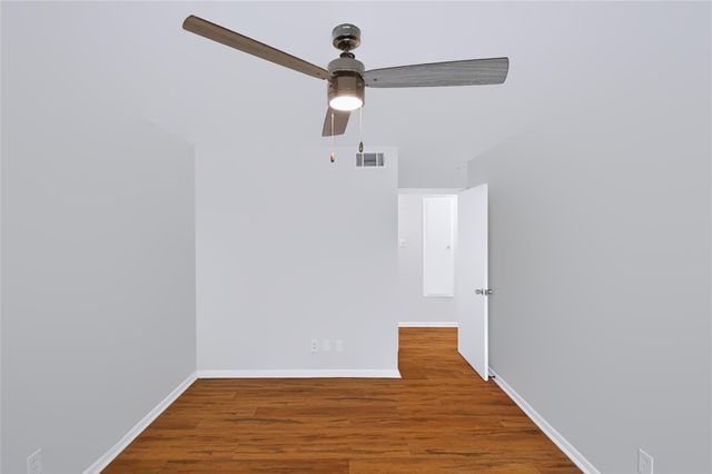 5502 Effingham Drive, Houston, TX 77035
