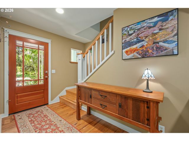 2985 ADAMS St, Eugene, OR 97405