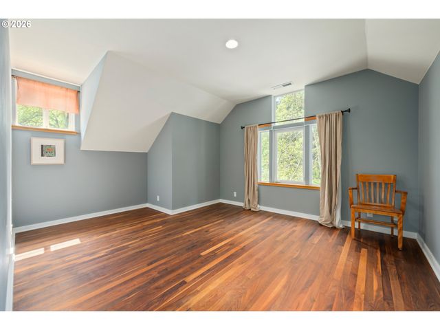 2985 ADAMS St, Eugene, OR 97405