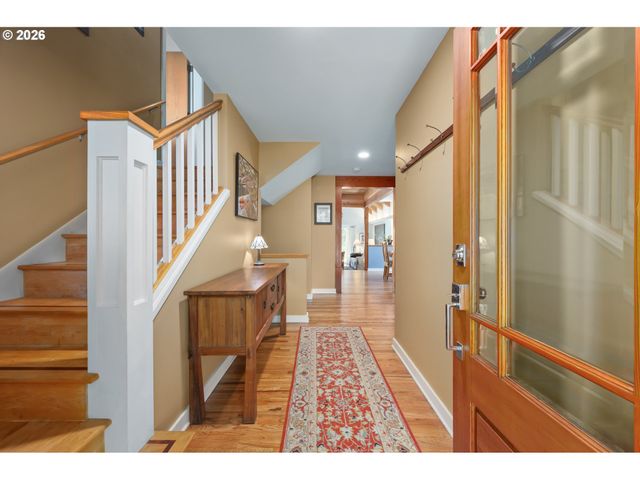 2985 ADAMS St, Eugene, OR 97405