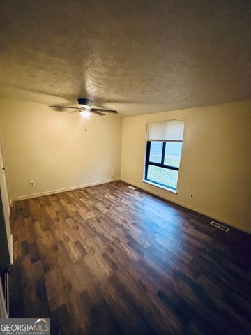 121 Kings Ridge Drive, Peachtree City, GA 30269