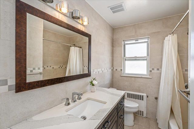 1414 154th Street, Whitestone, NY 11357