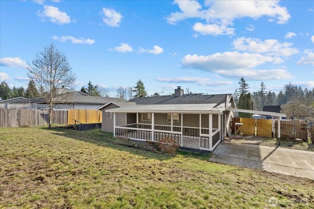 12016 SE 222nd Place, Kent, WA 98031
