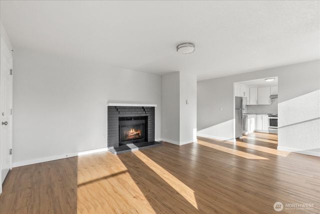 12016 SE 222nd Place, Kent, WA 98031