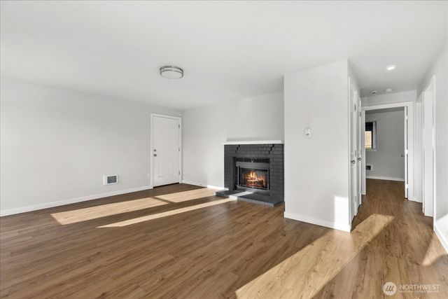 12016 SE 222nd Place, Kent, WA 98031