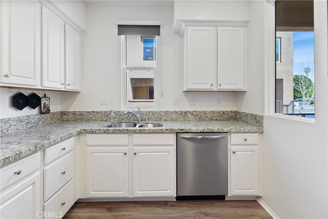 422 W Route 66 29, Glendora, CA 91740