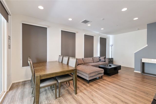 422 W Route 66 29, Glendora, CA 91740
